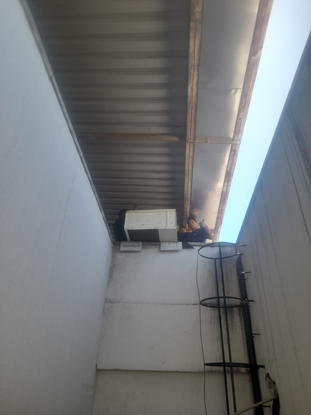 WhatsApp Image 2024-03-06 at 14.18.44 (2)